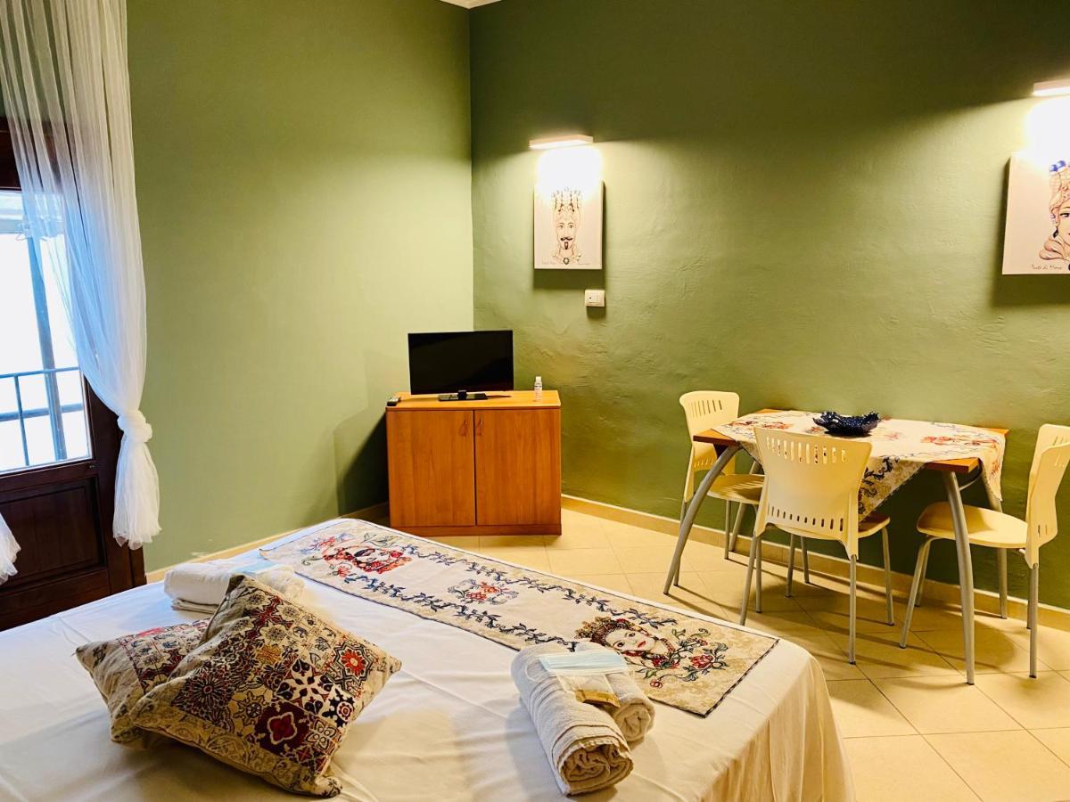 Angelo Apartments & Rooms Trapani Extérieur photo